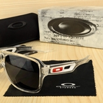 激安コピーオークリーサングラス104